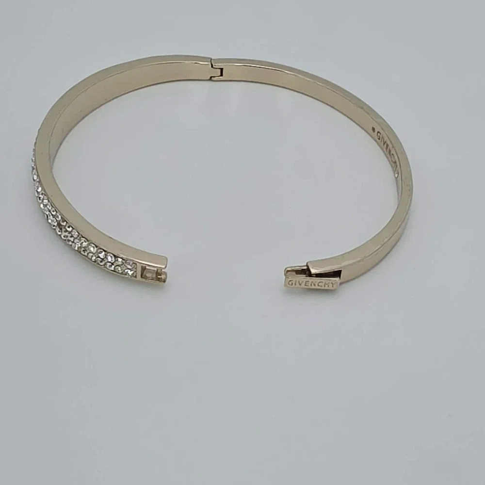 Vintage GIVENCHY Bracelet SWAROVSKI Pavé Crystal Bangle Hinged Gold Tone 6.75" - Picture 9 of 15